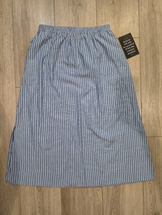 Tuckernuck Dresses & Skirts - Tuckernuck Blue White Stripe Maxi Skirt Large NWT Coastal Preppy Resort